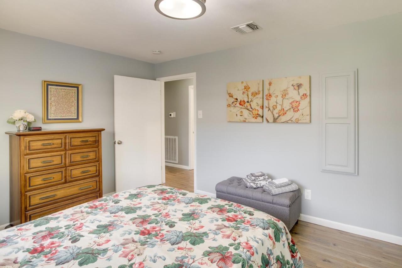 Cozy Shenandoah Home Less Than 2 Mi To The Woodlands Mall! ภายนอก รูปภาพ