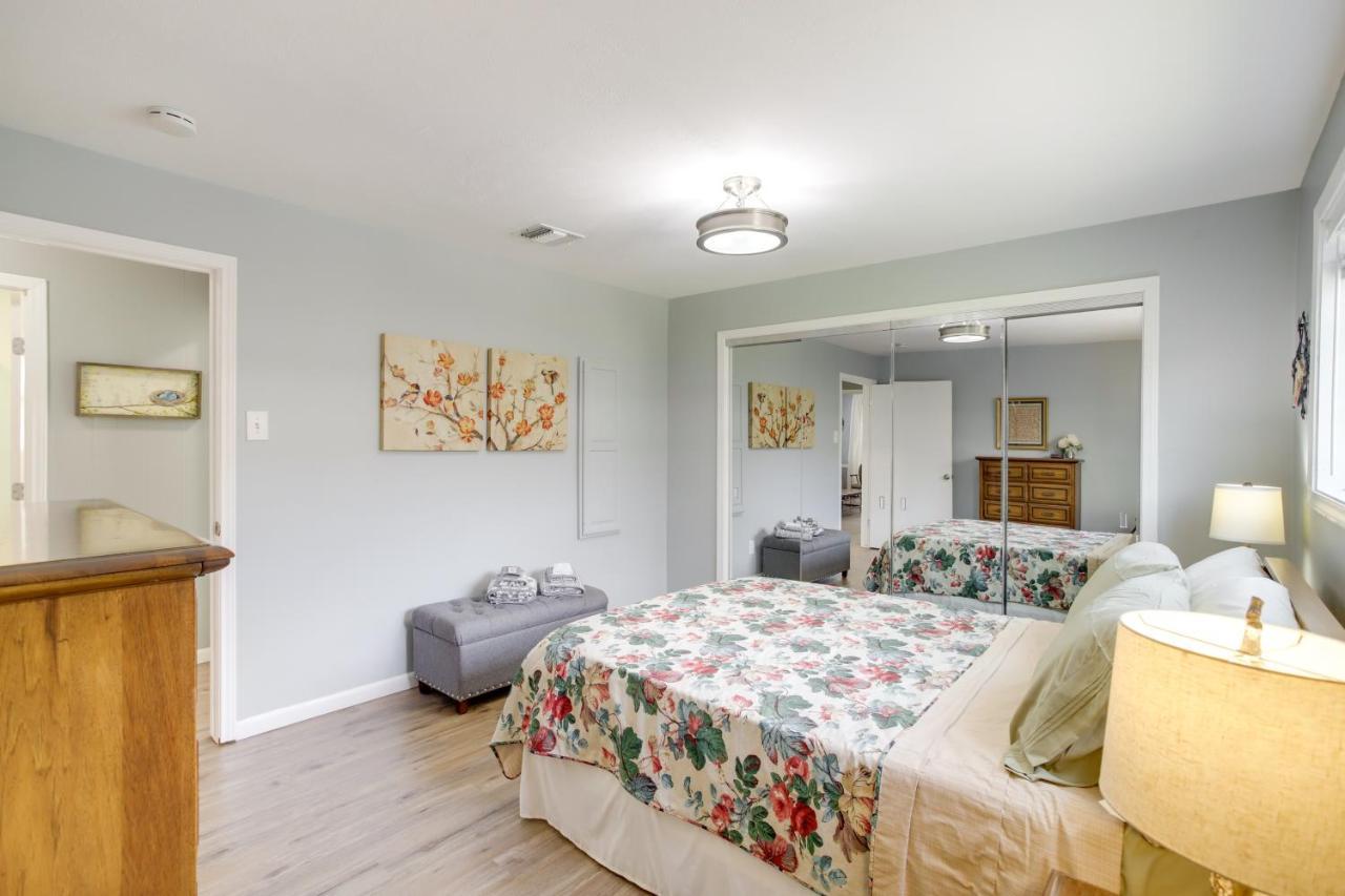 Cozy Shenandoah Home Less Than 2 Mi To The Woodlands Mall! ภายนอก รูปภาพ
